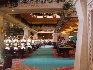 bahamas-casino-2.jpg